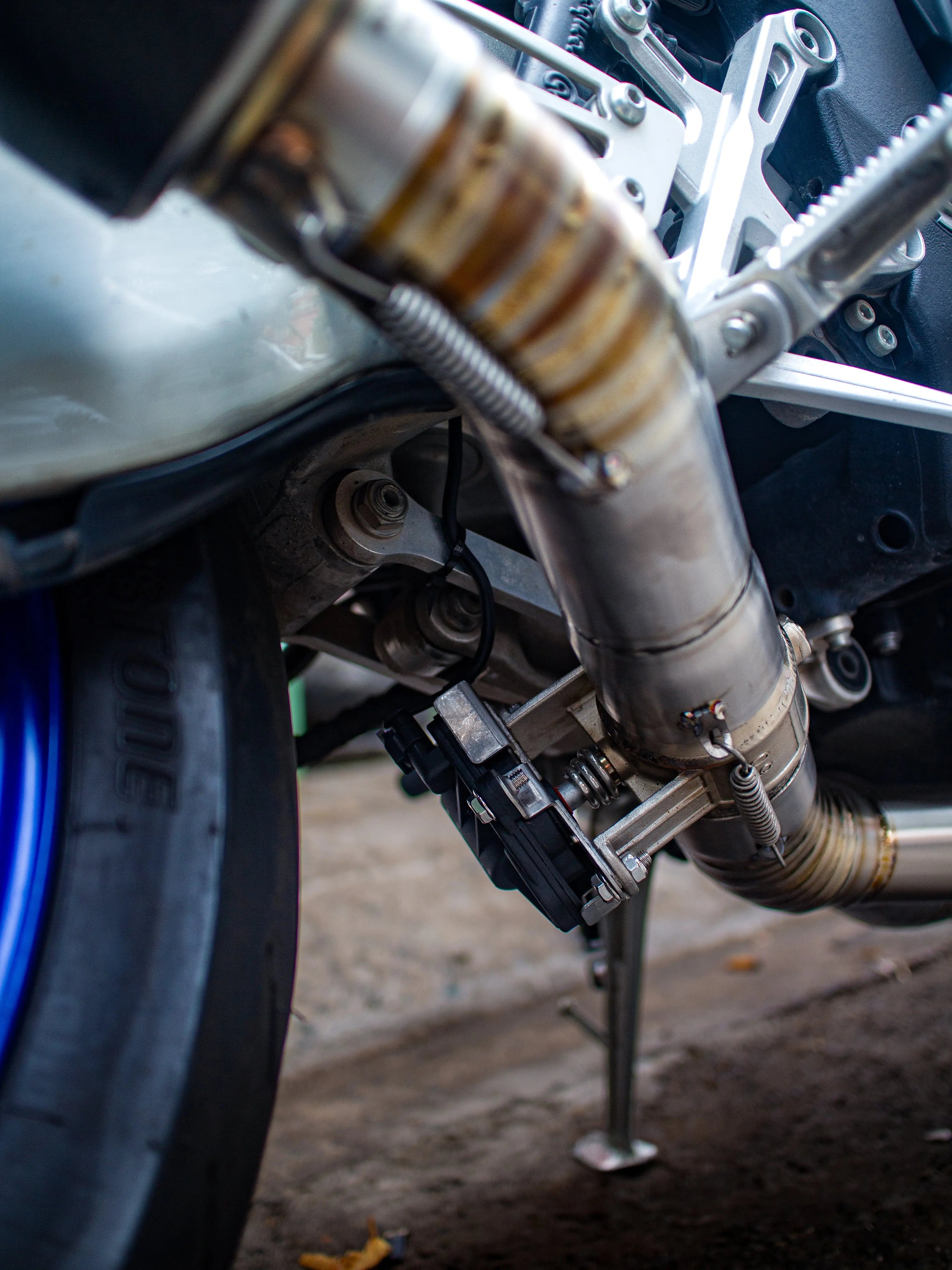 {{Product title}} electric exhaust silencer