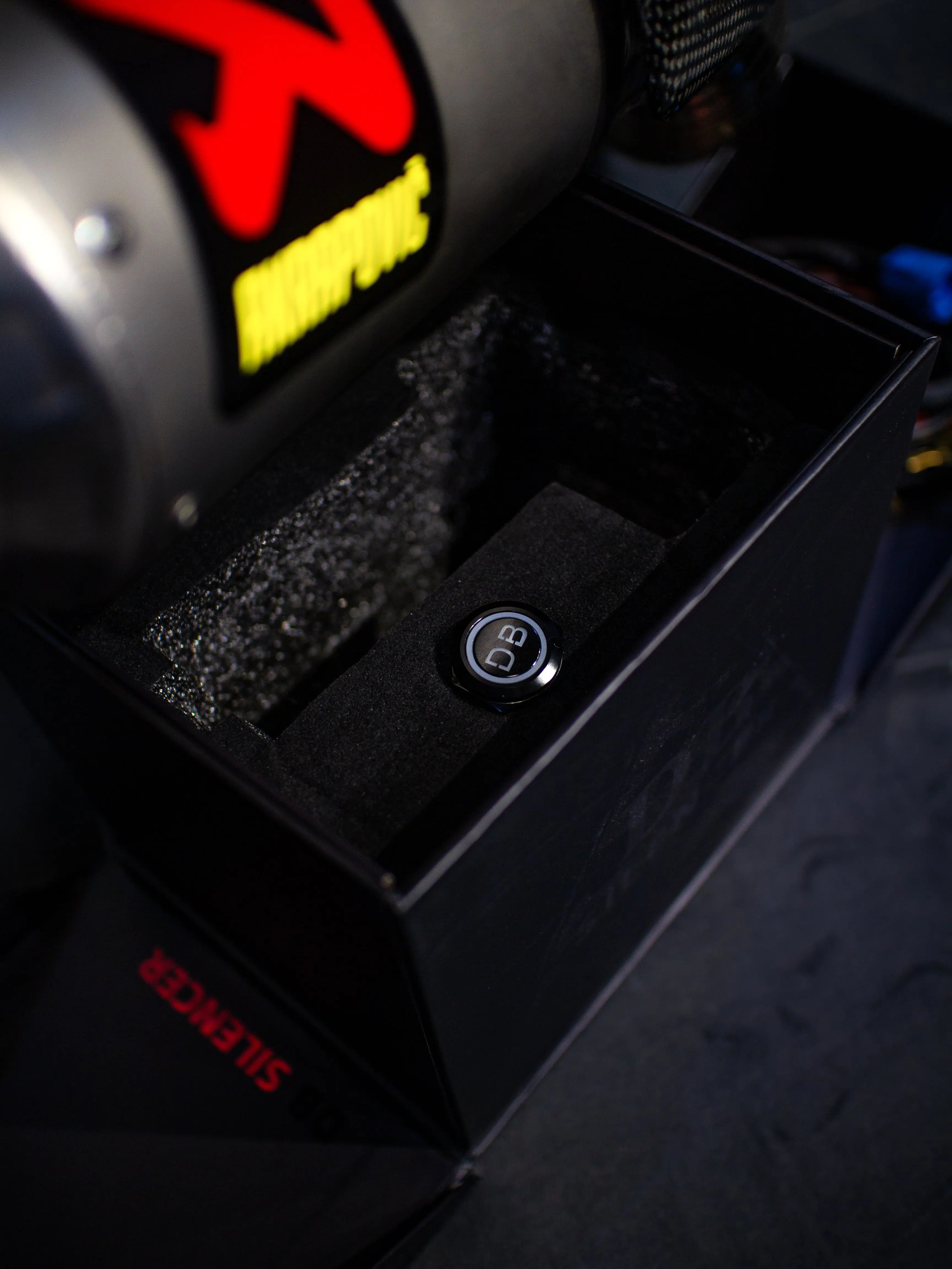 {{Product title}} electric exhaust silencer